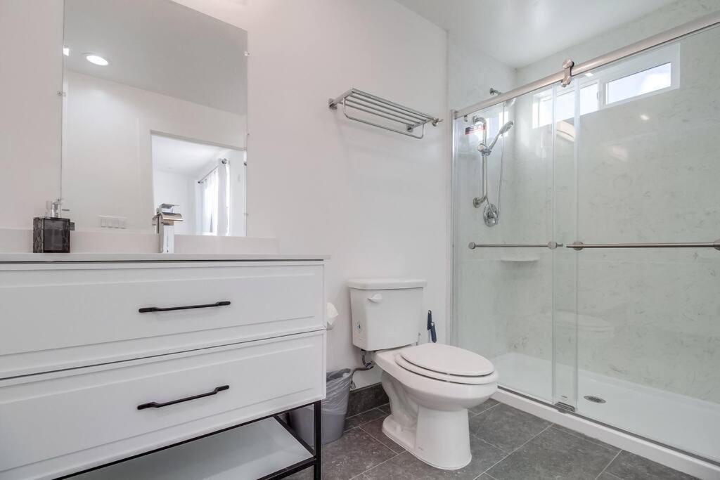 Park Blvd Paradise 303 King Bed With A Private Spa San Diego Exterior photo