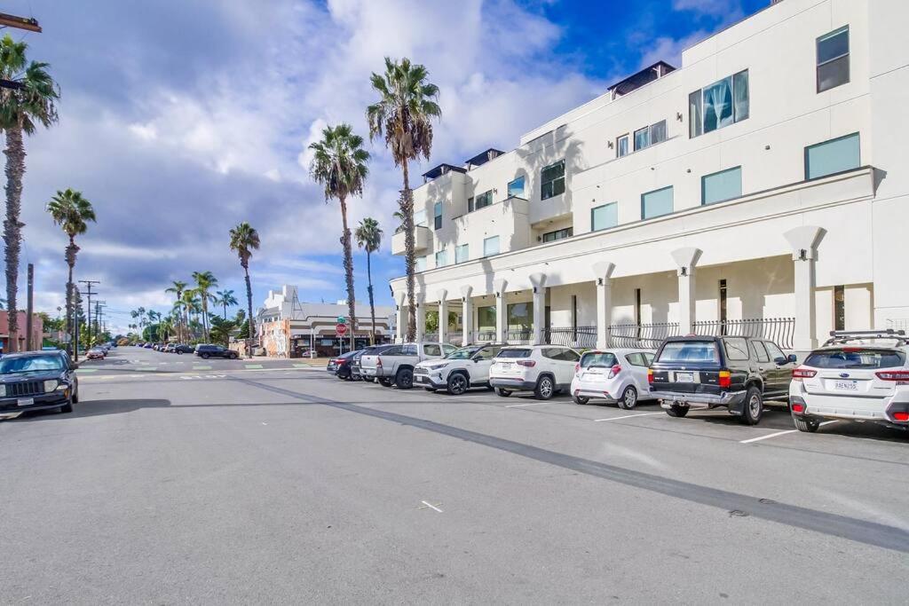 Park Blvd Paradise 303 King Bed With A Private Spa San Diego Exterior photo